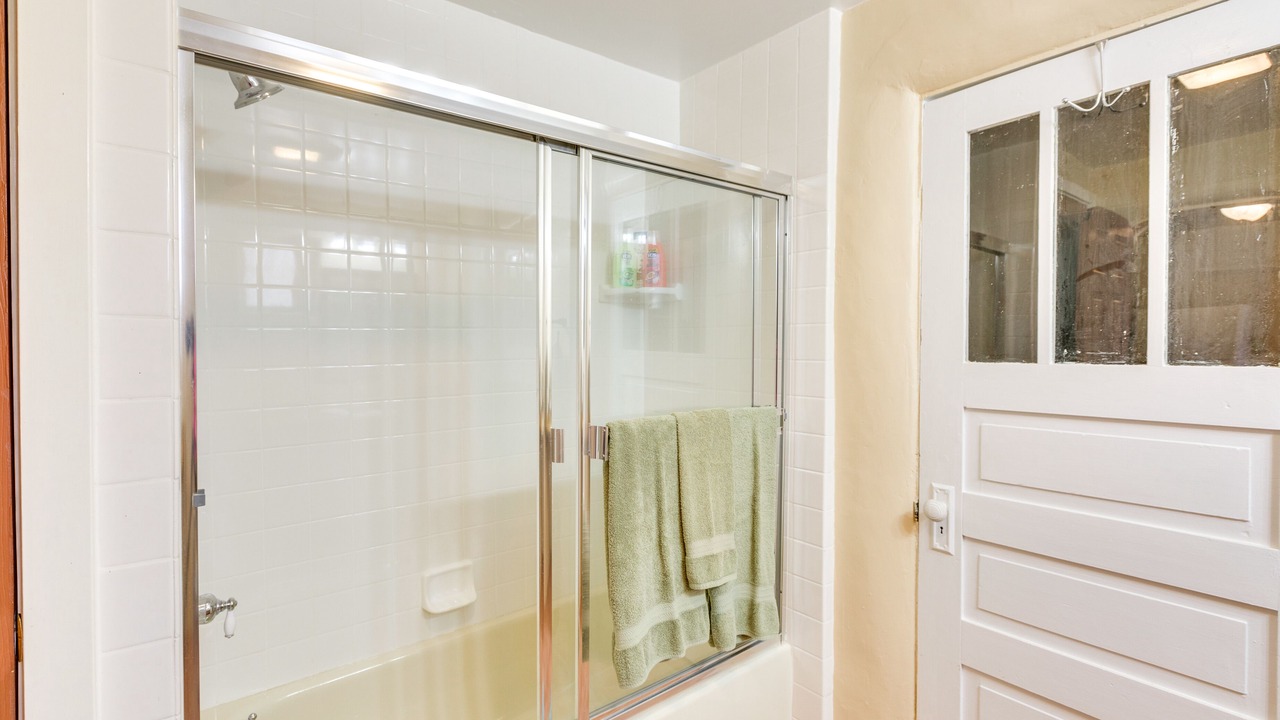 Photo of Bathroom in Mora