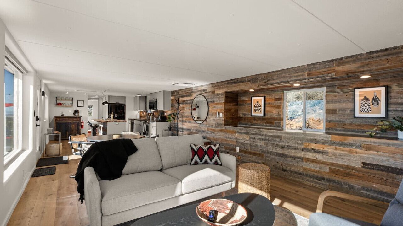 Photo of Livingroom in Canoncito