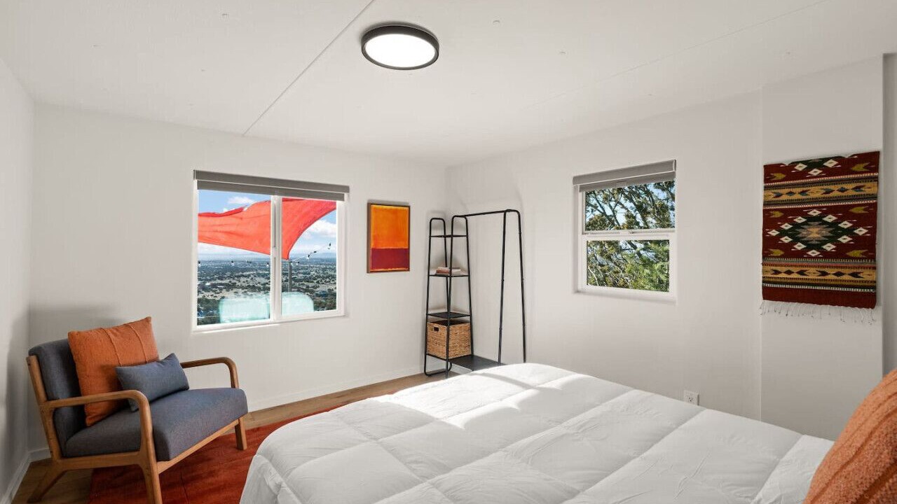 Photo of Bedroom in Canoncito