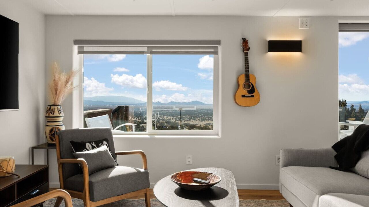 Photo of Livingroom in Canoncito