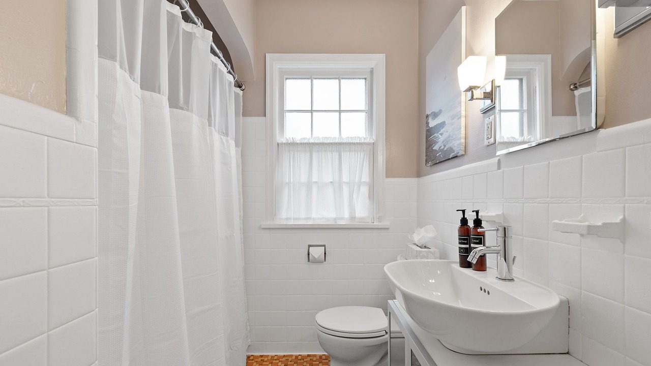 Photo of Bathroom in Highland