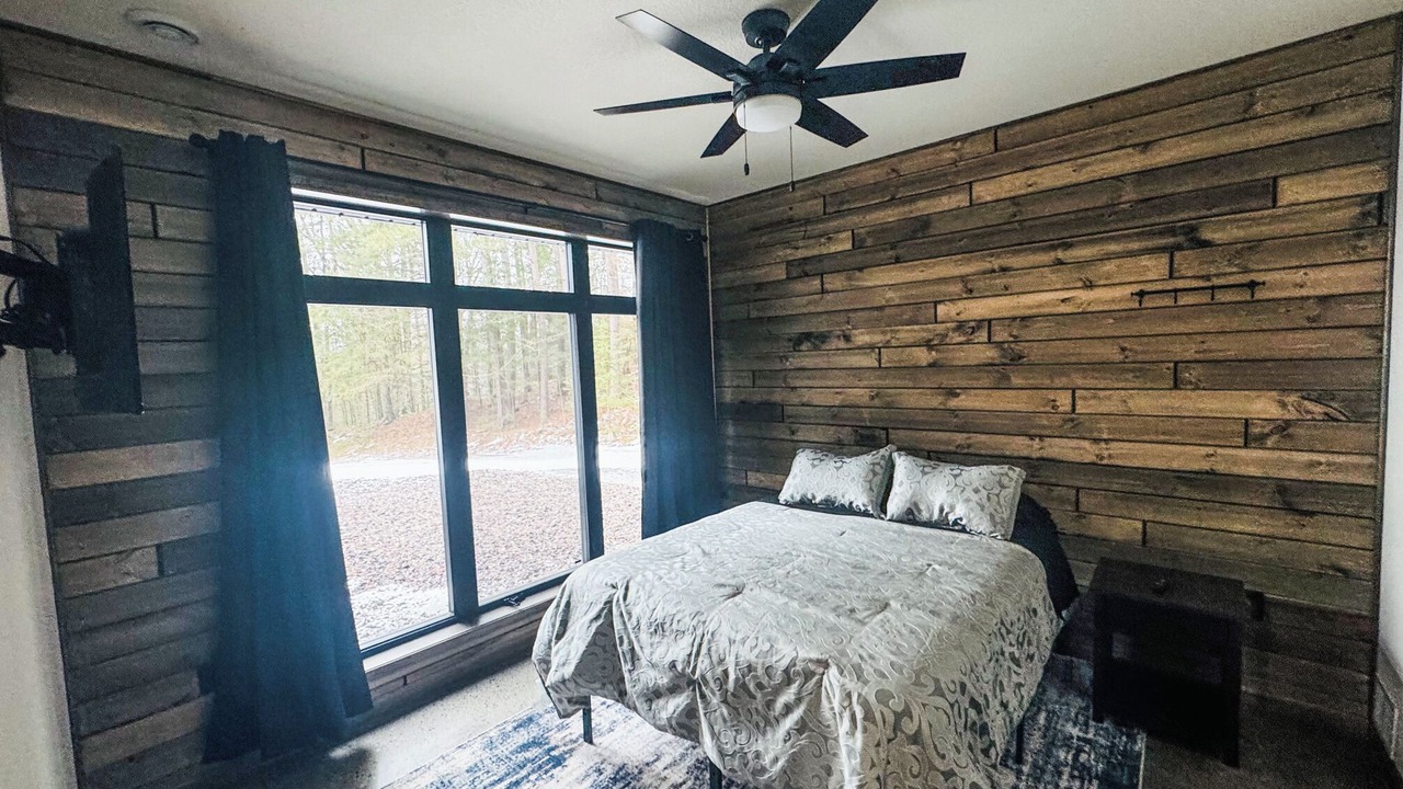 Photo of Bedroom in Winter