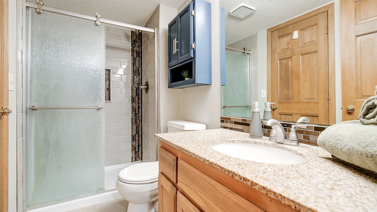 Photo of Bathroom in Maple Grove