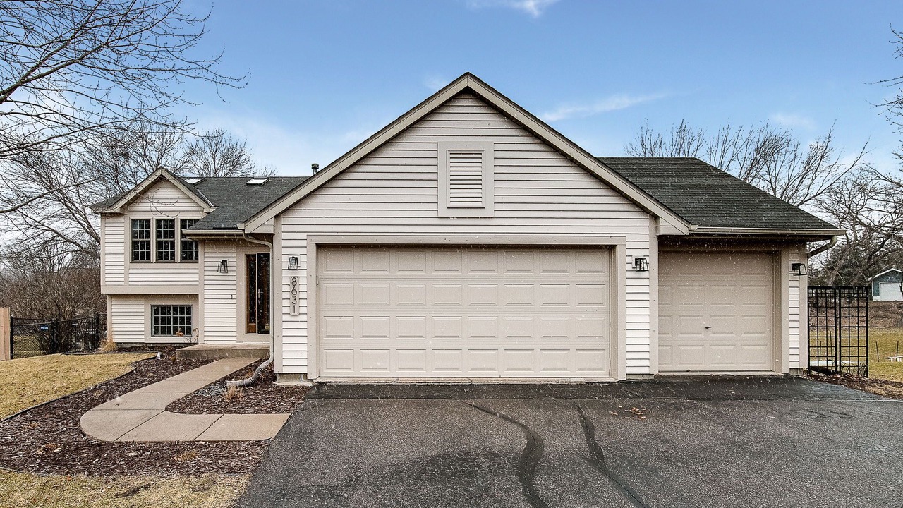 Photo of Outdoor in Maple Grove