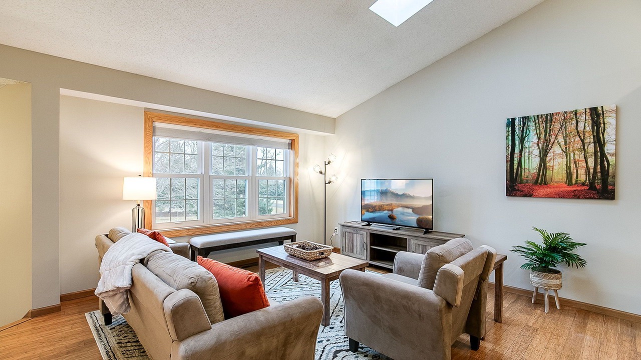 Photo of Livingroom in Maple Grove