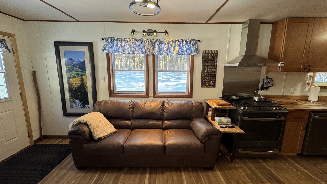 Photo of Livingroom in Glenfield
