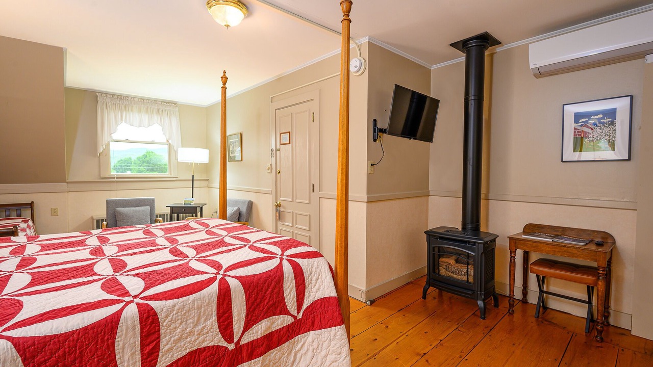 Photo of Bedroom in Stowe