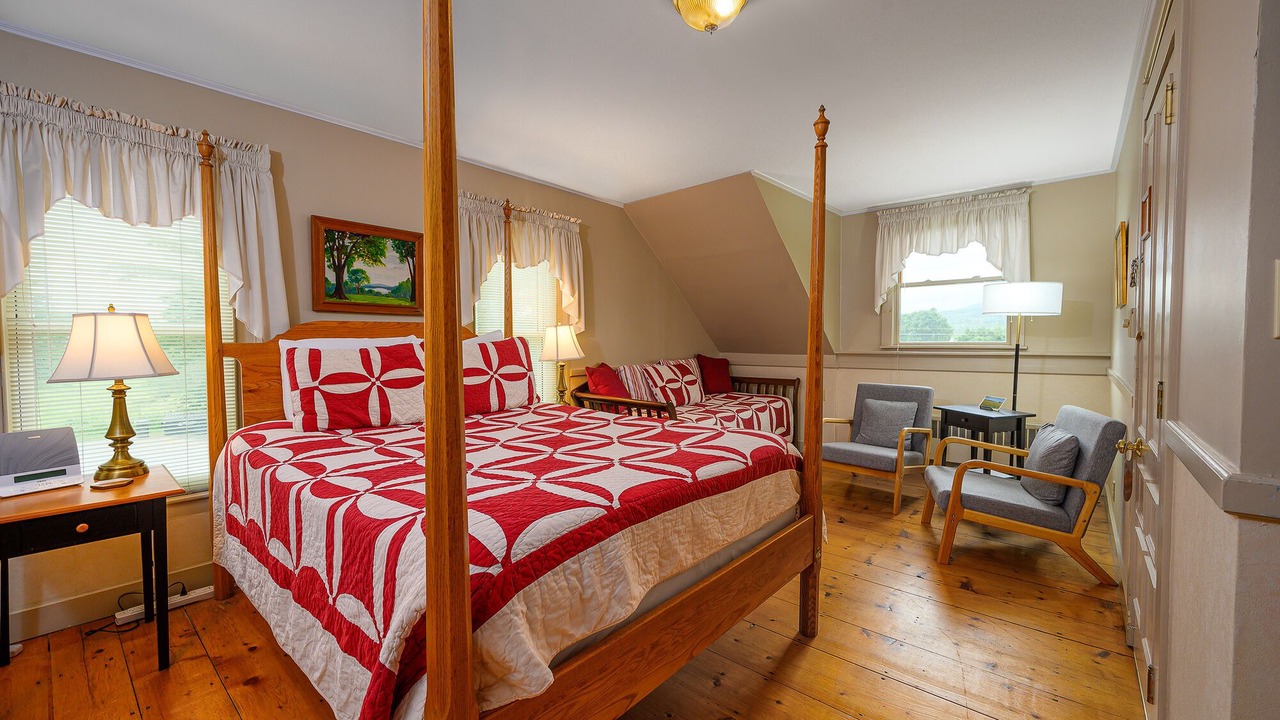 Photo of Bedroom in Stowe