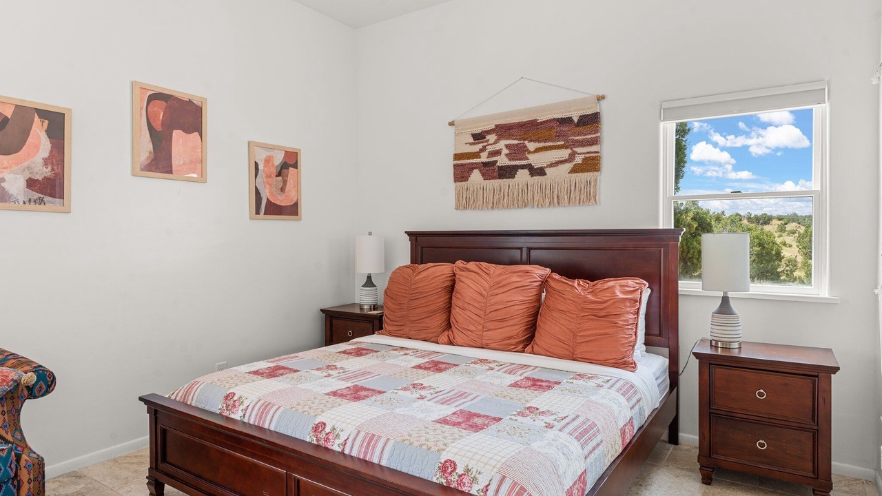 Photo of Bedroom in La Tierra