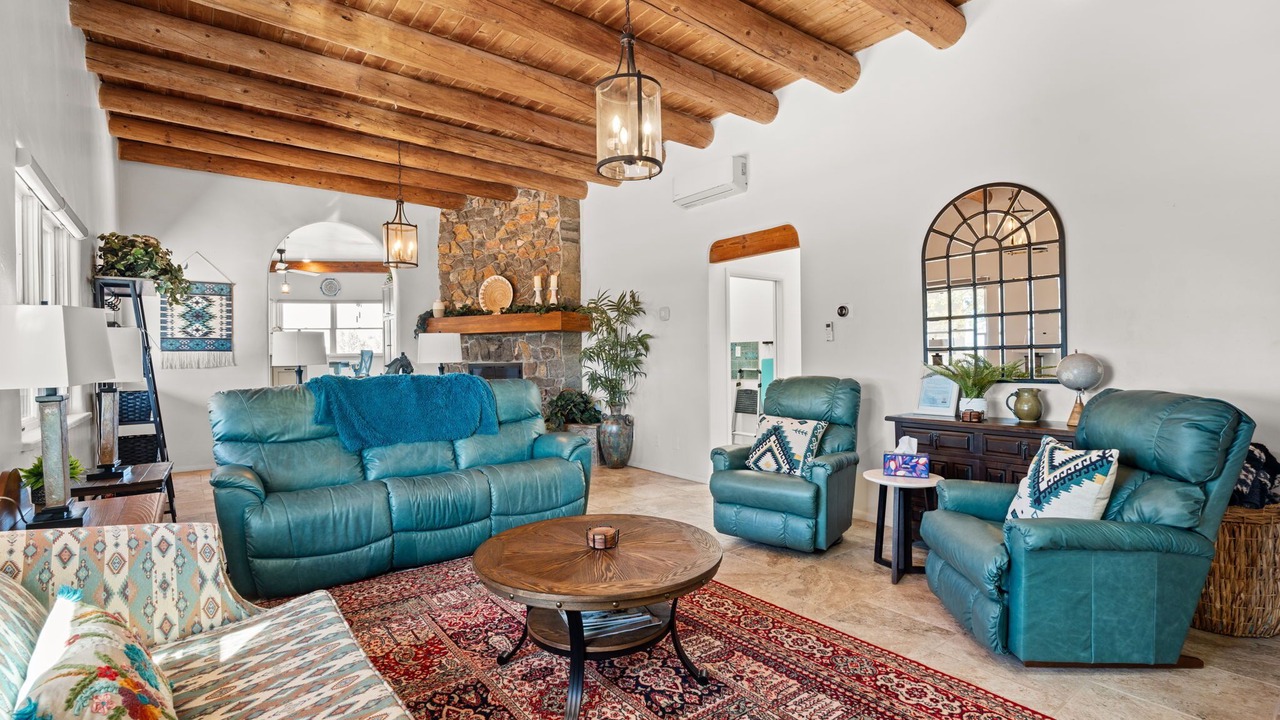 Photo of Bedroom in La Tierra
