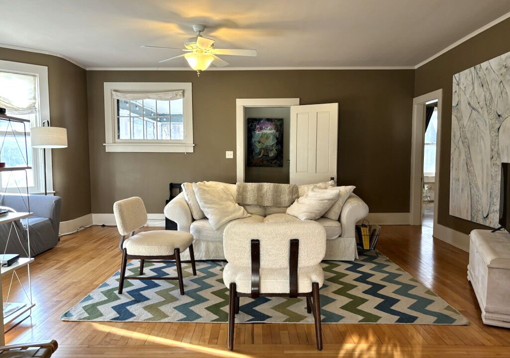 Photo of Livingroom in Northfield