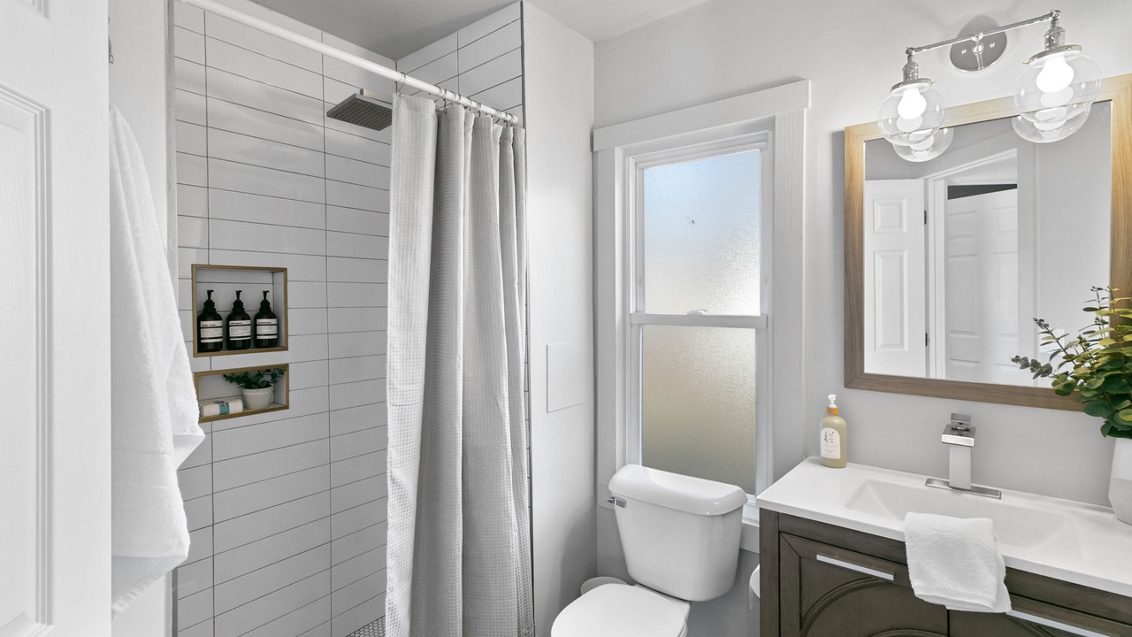 Photo of Bathroom in Ferndale