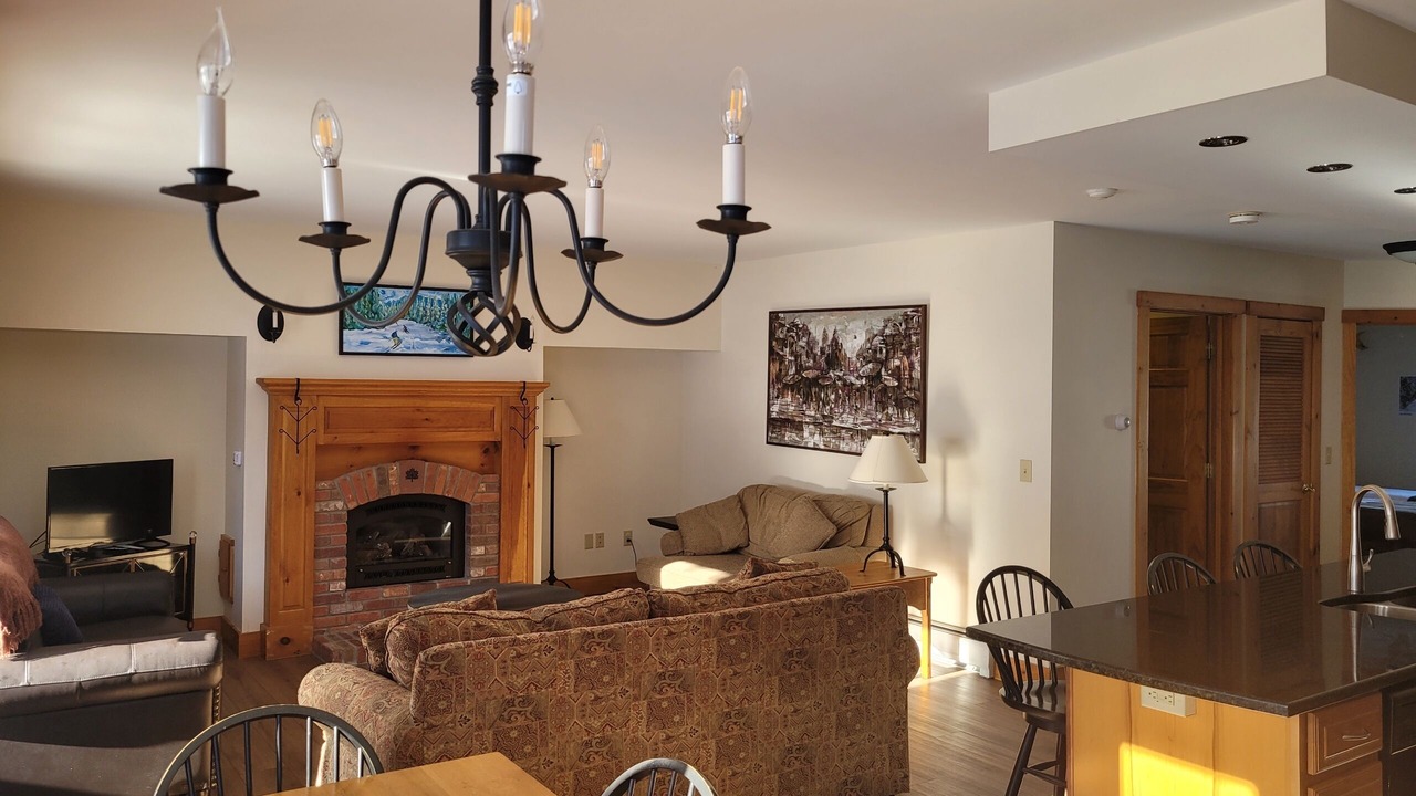 Photo of Livingroom in North Troy