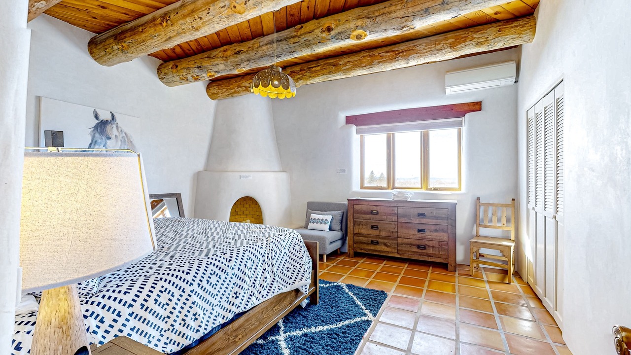 Photo of Bedroom in Arroyo Seco