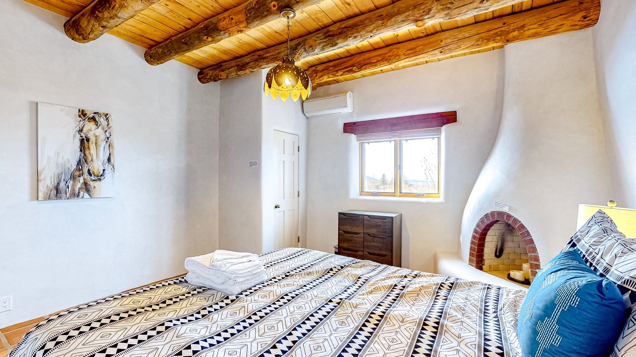 Photo of Bedroom in Arroyo Seco