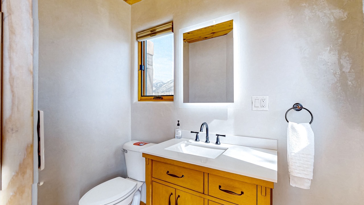 Photo of Bathroom in Arroyo Seco