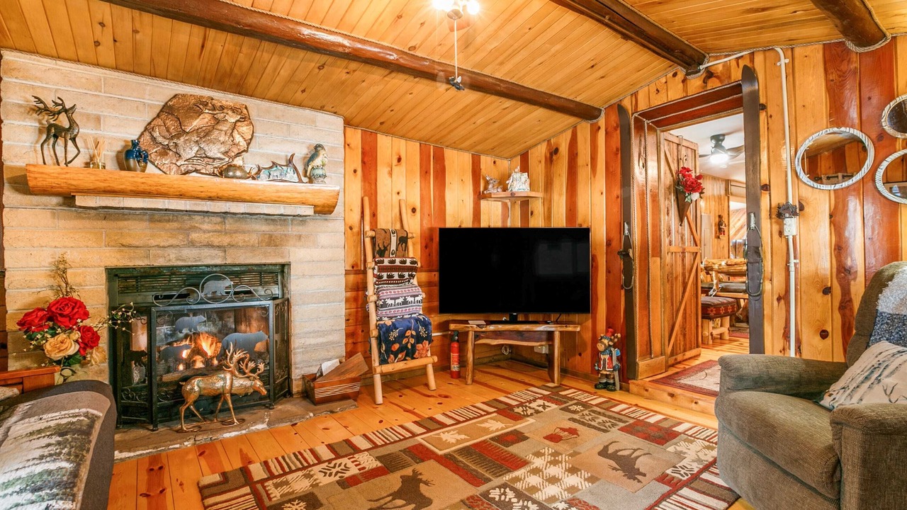 Photo of Livingroom in Eagle Nest