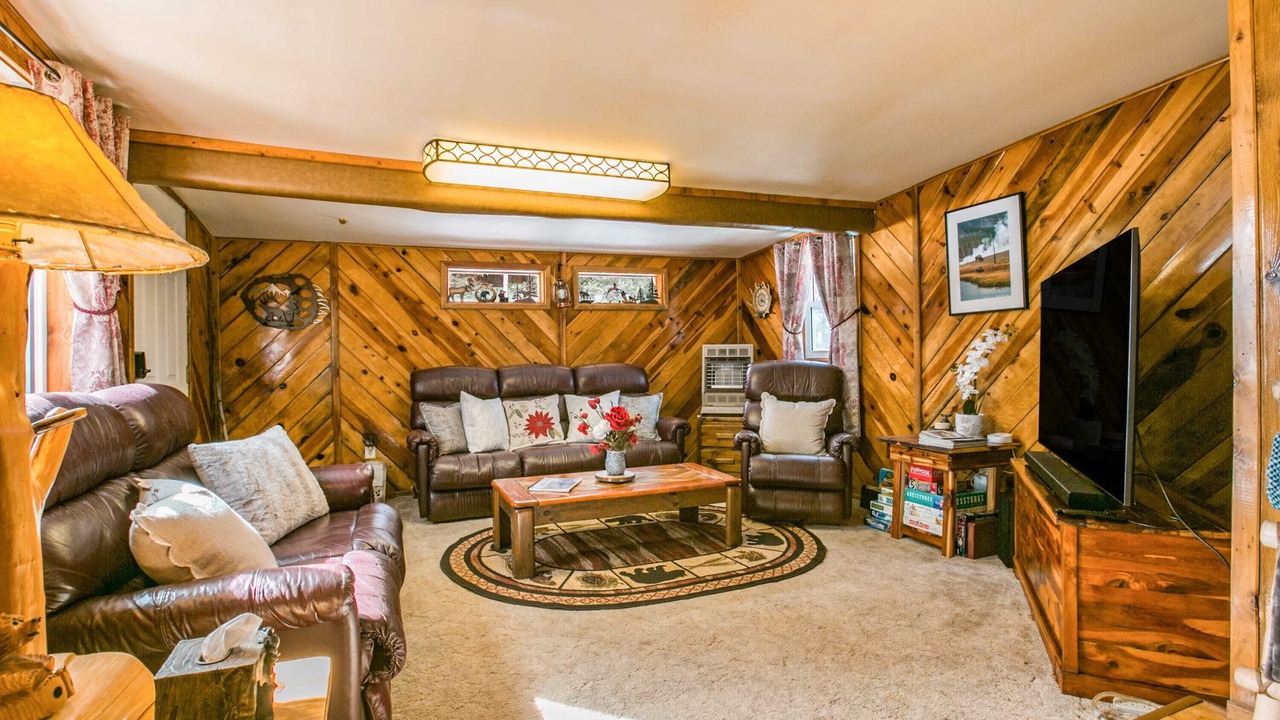 Photo of Livingroom in Eagle Nest