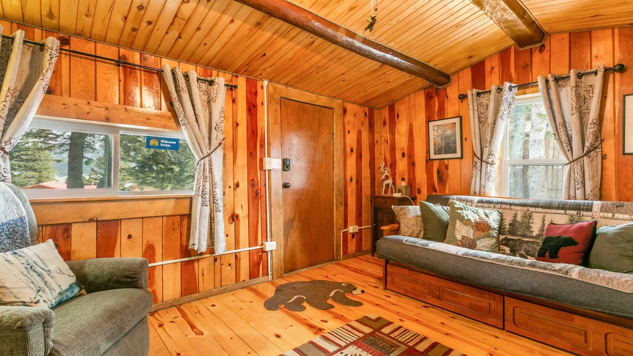 Photo of Livingroom in Eagle Nest