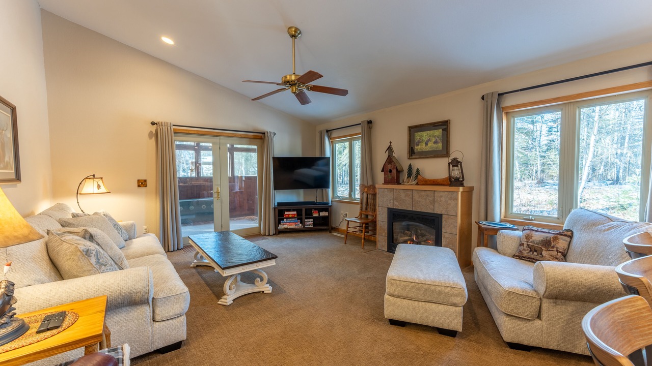 Photo of Livingroom in Ely