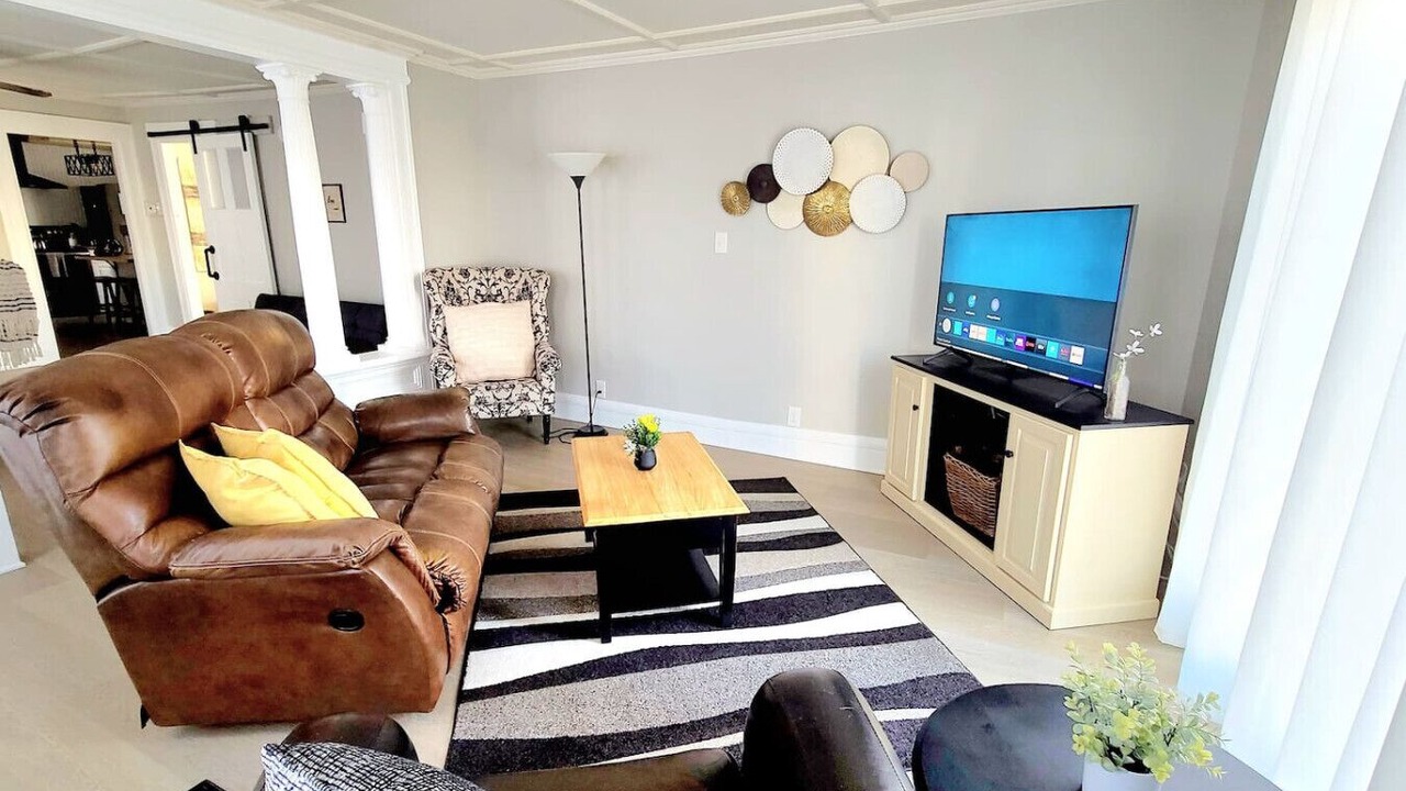 Photo of Livingroom in Waterville