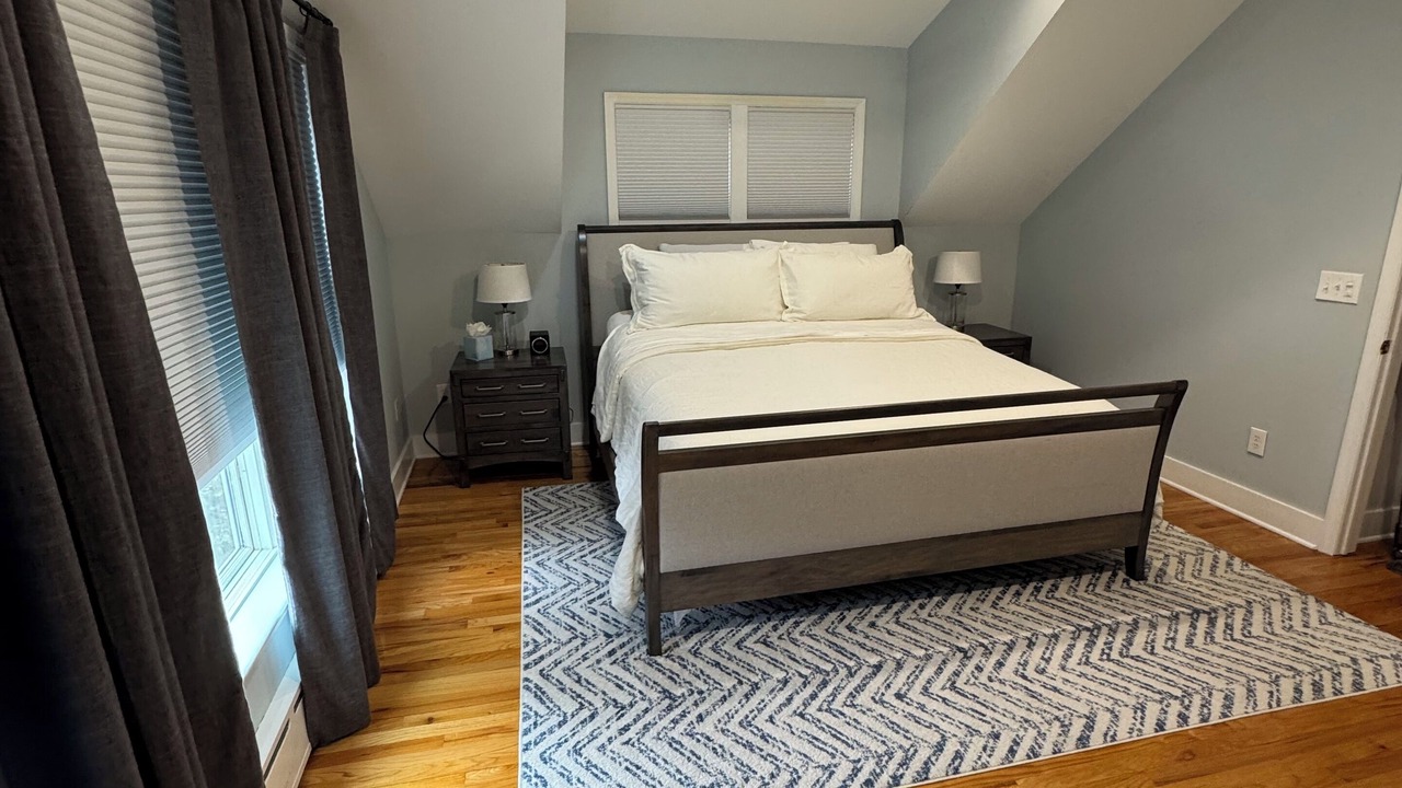 Photo of Bedroom in Saratoga Springs