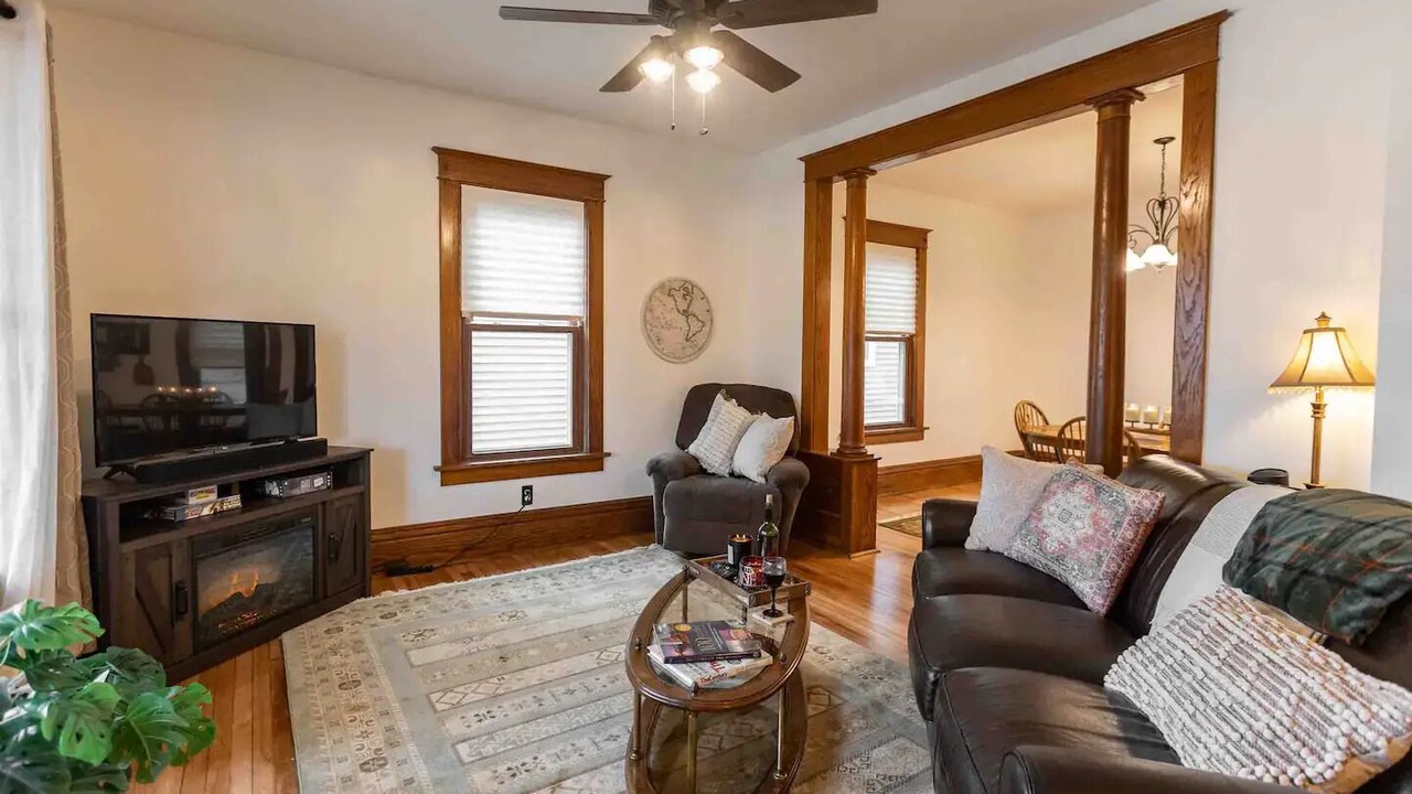 Photo of Livingroom in Albert Lea
