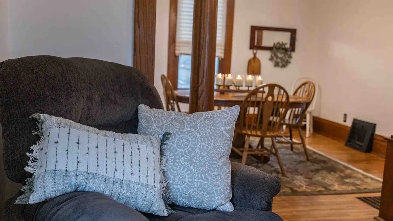 Photo of Livingroom in Albert Lea