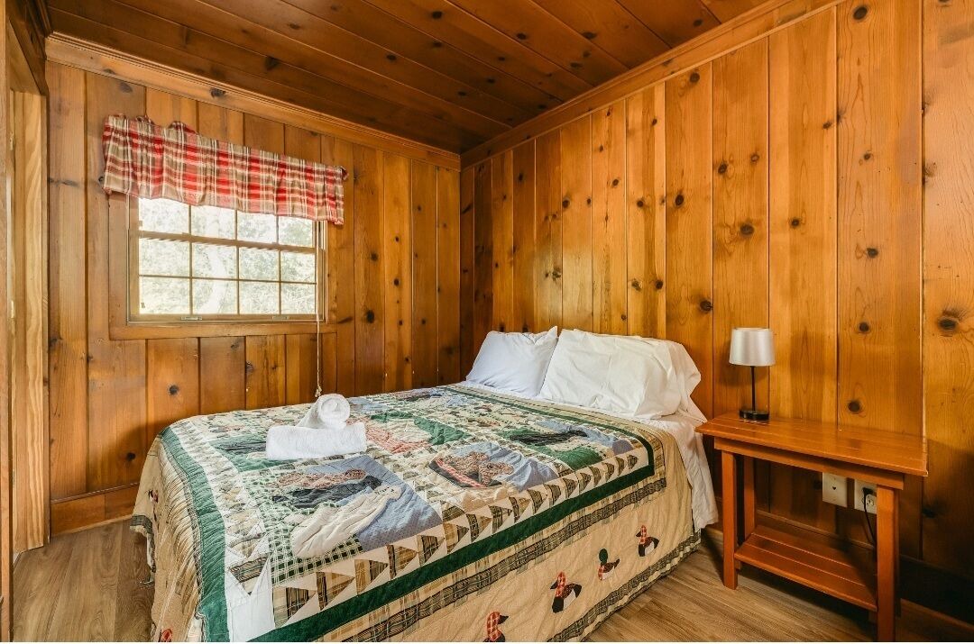 Photo of Bedroom in Taylors Falls
