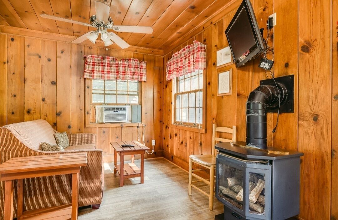 Photo of Livingroom in Taylors Falls
