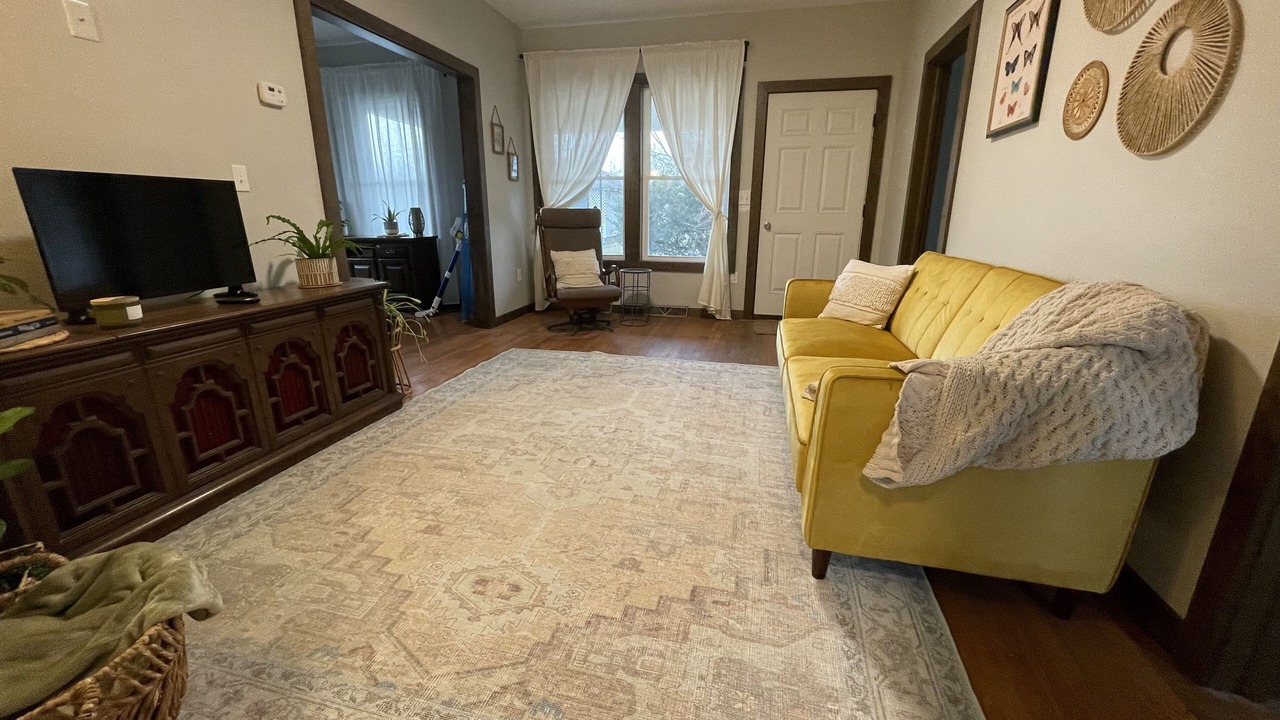 Photo of Livingroom in Beckley