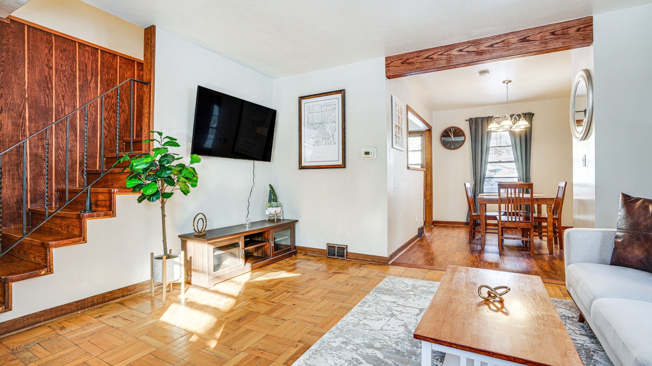 Photo of Livingroom in St. Anthony Park