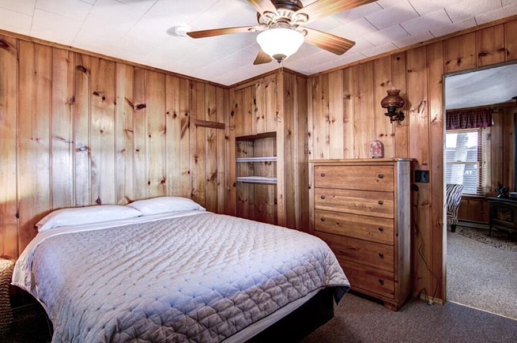 Photo of Bedroom in Northwoods Beach