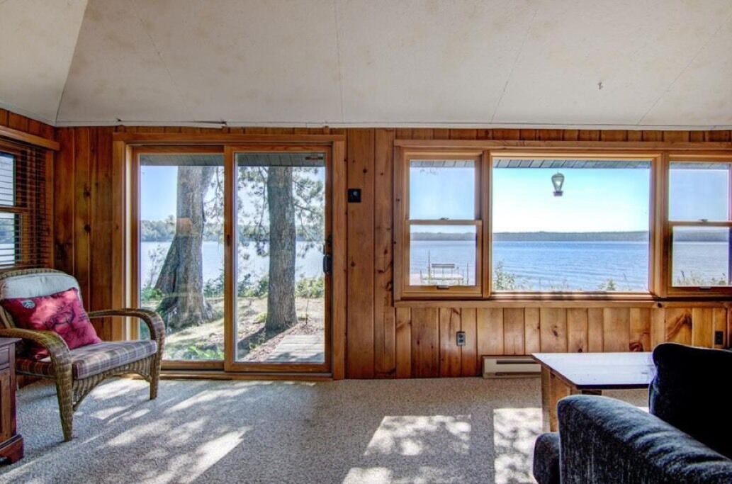 Photo of Livingroom in Northwoods Beach