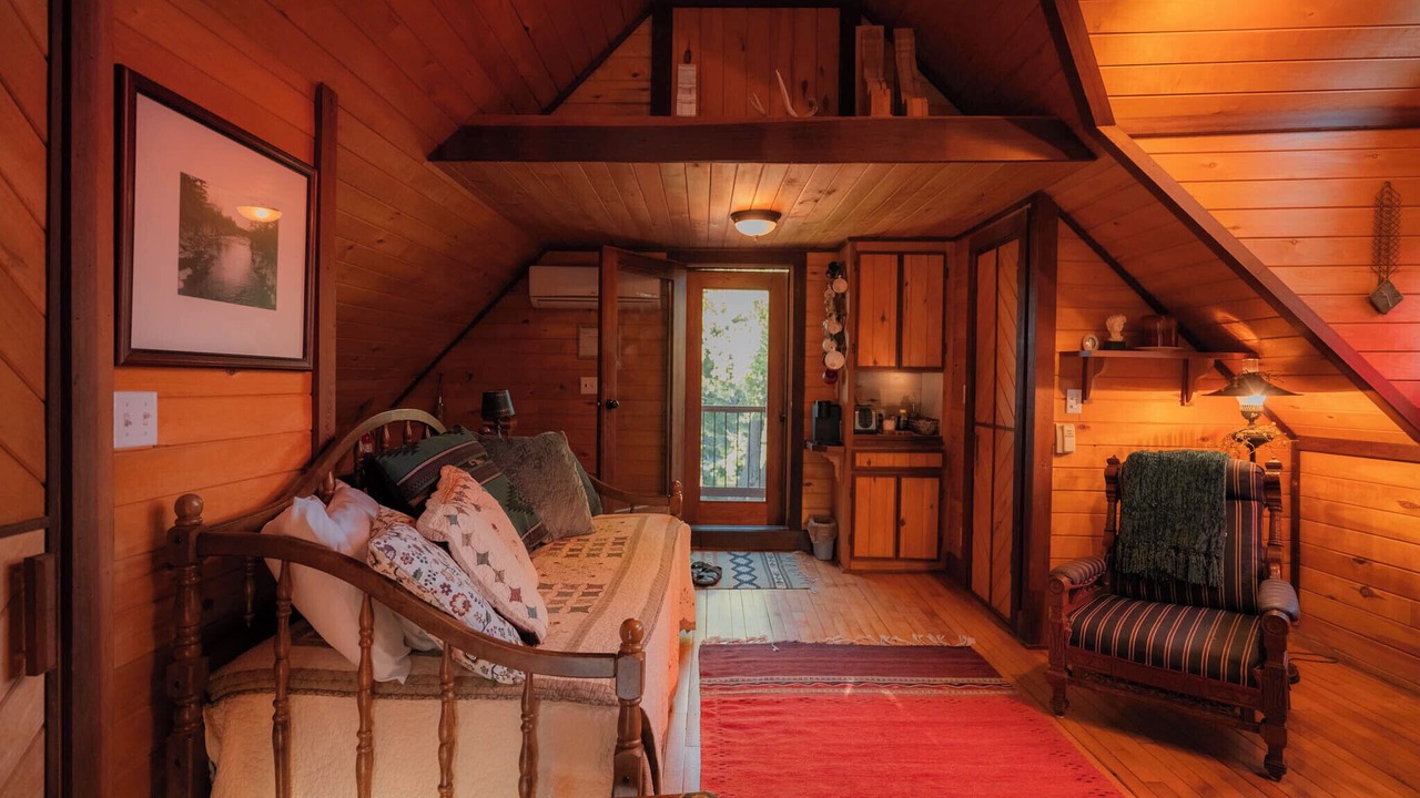 Photo of Bedroom in Bayport