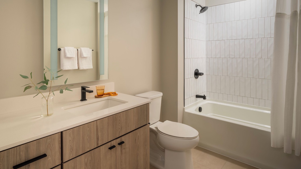 Photo of Bathroom in Warehouse District
