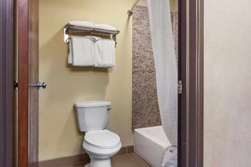 Photo of Bathroom in Albuquerque