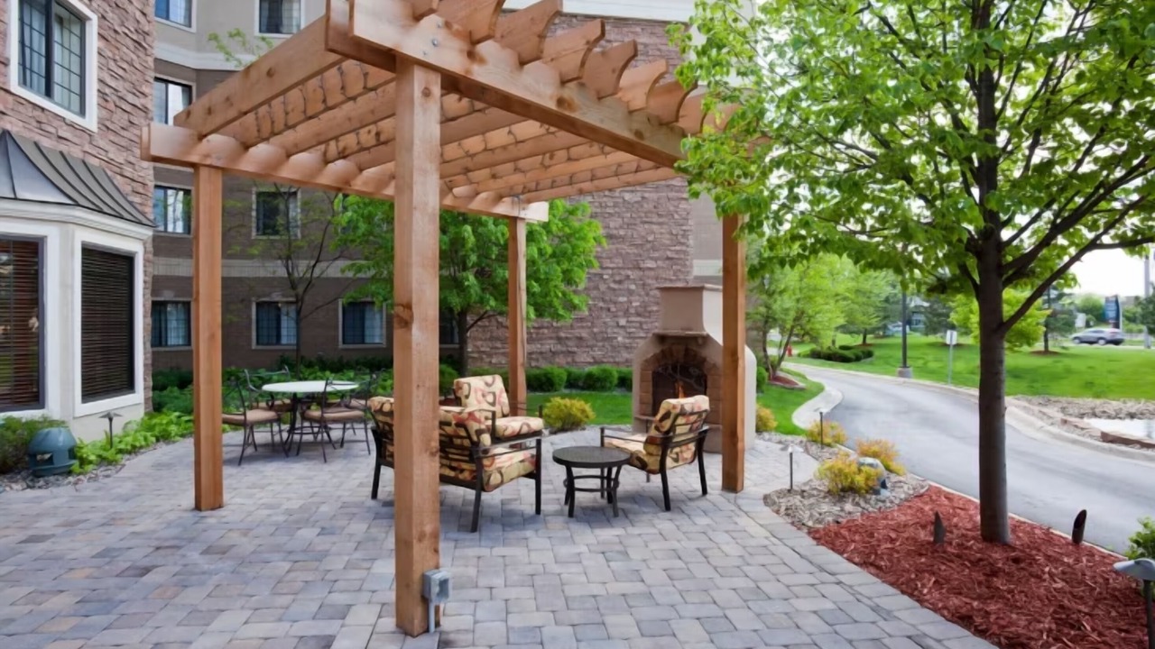 Photo of Outdoor in West Bloomington