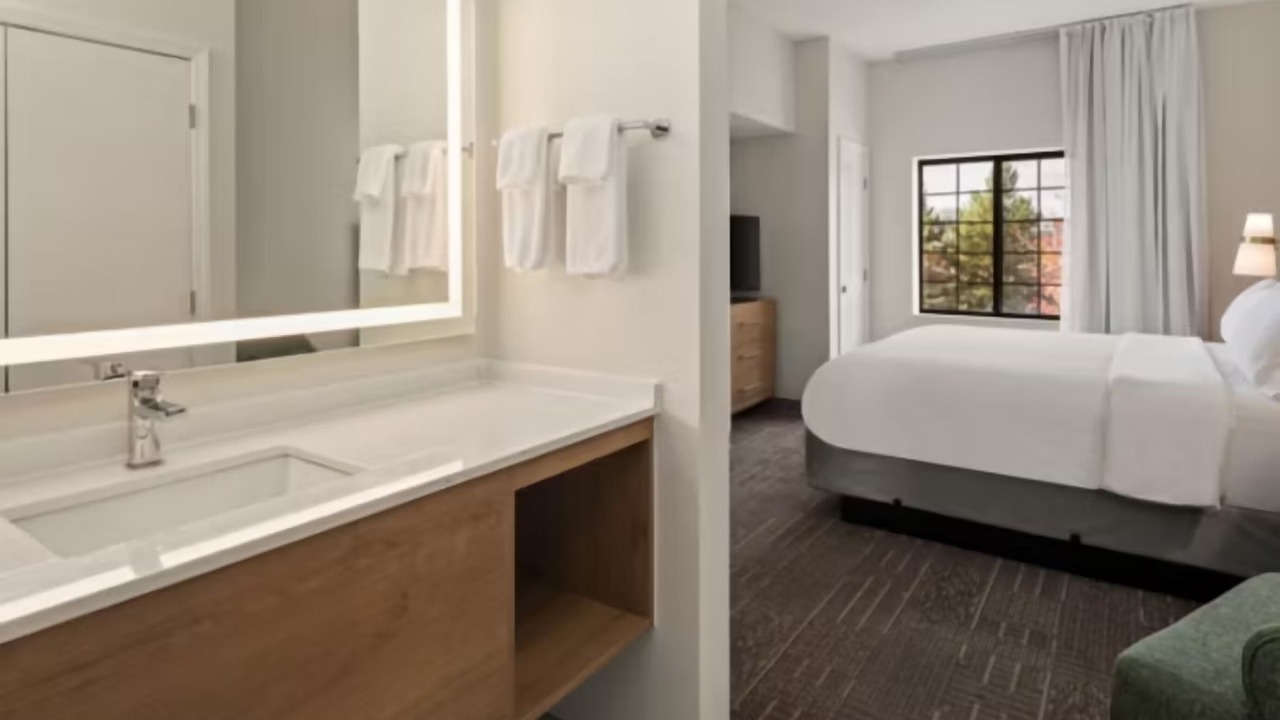 Photo of Bedroom in West Bloomington