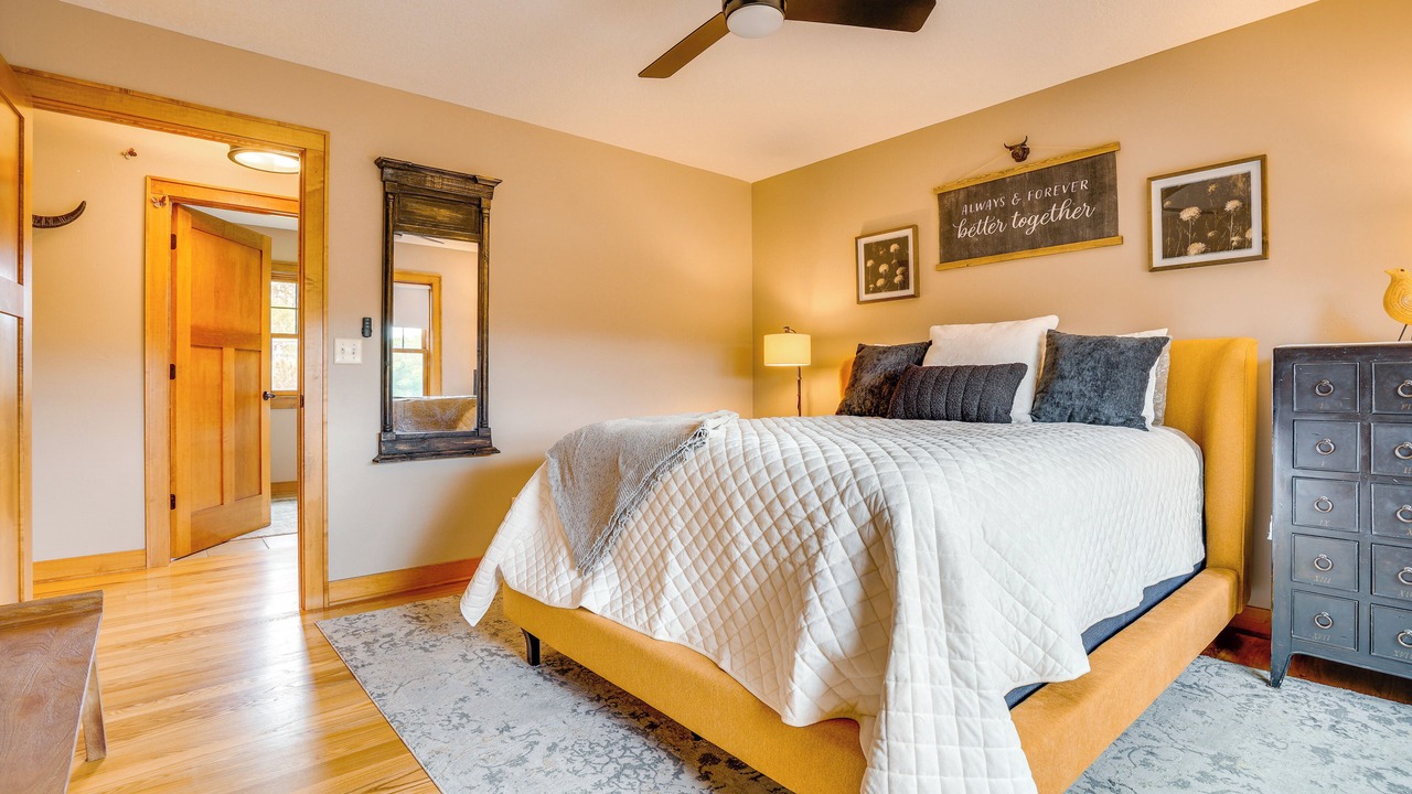 Photo of Bedroom in Pierce County