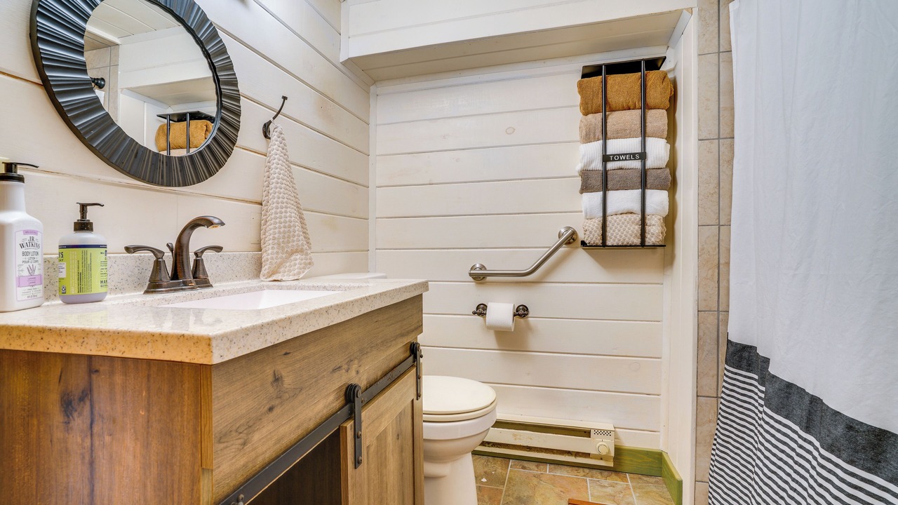 Photo of Bathroom in Pierce County