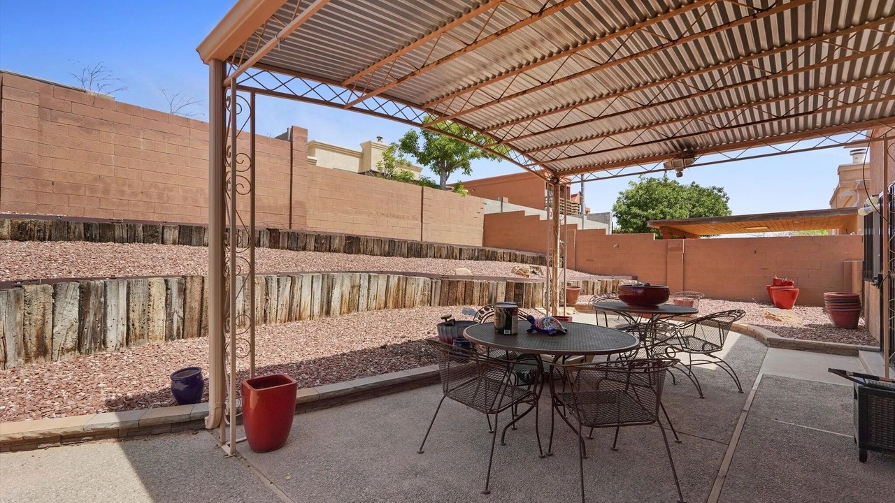 Photo of Outdoor in Taylor Ranch