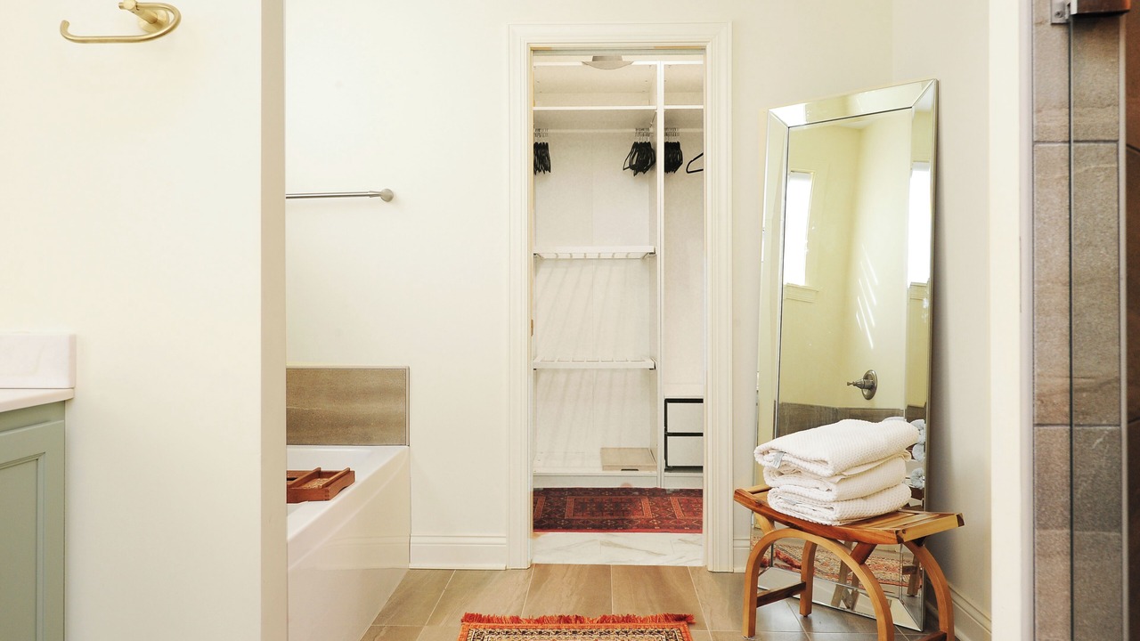 Photo of Bathroom in Rosemount