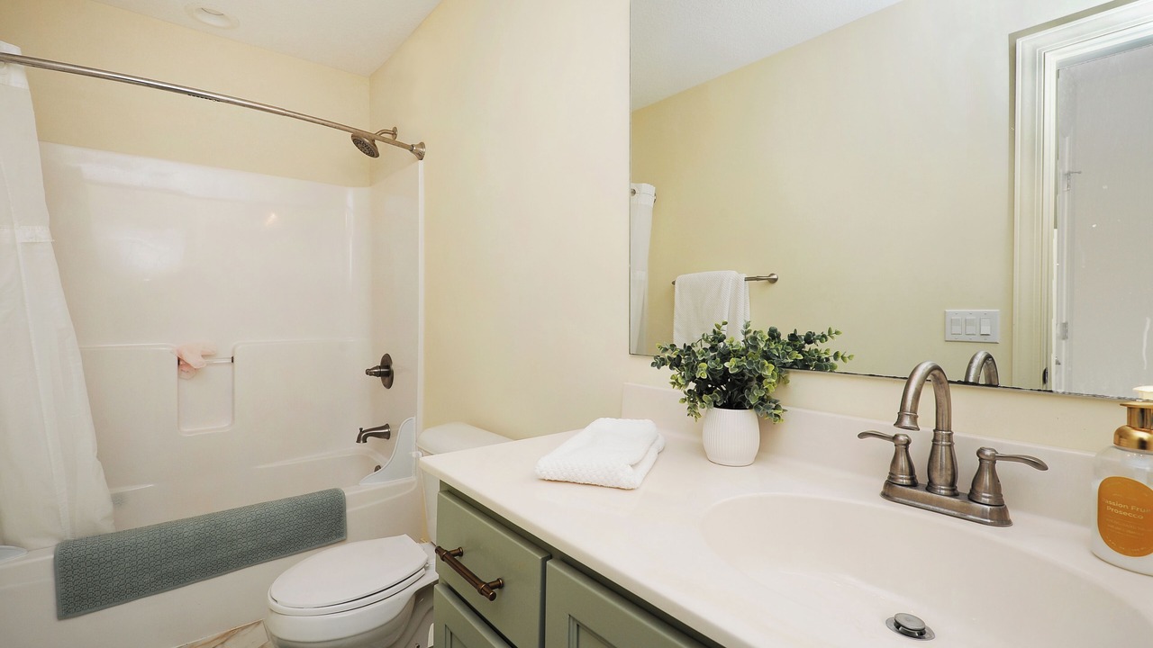 Photo of Bathroom in Rosemount