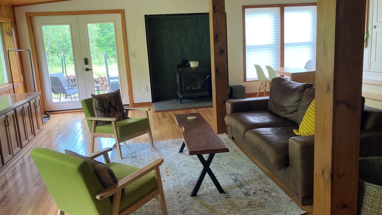 Photo of Livingroom in Jericho