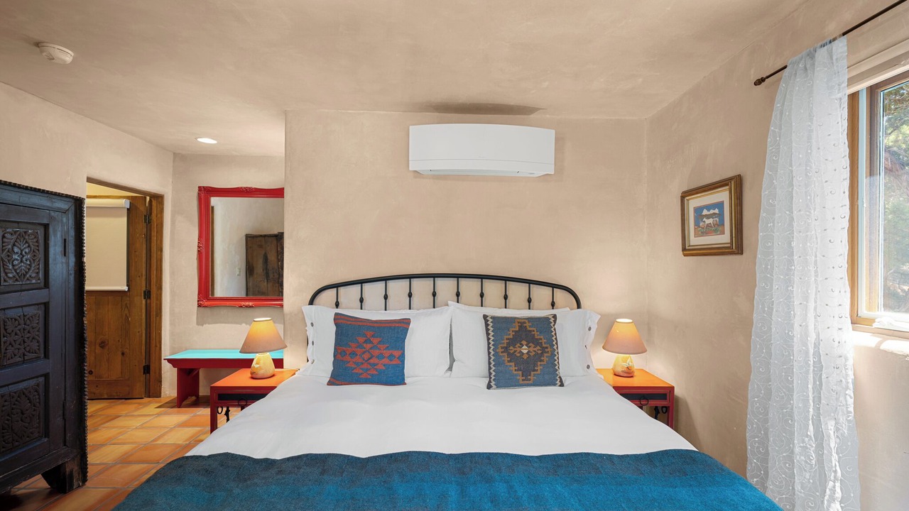 Photo of Bedroom in Tesuque Hills