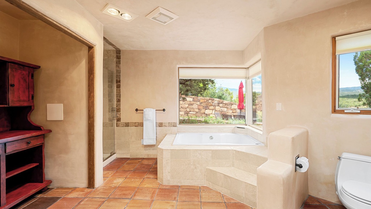 Photo of Bathroom in Tesuque Hills