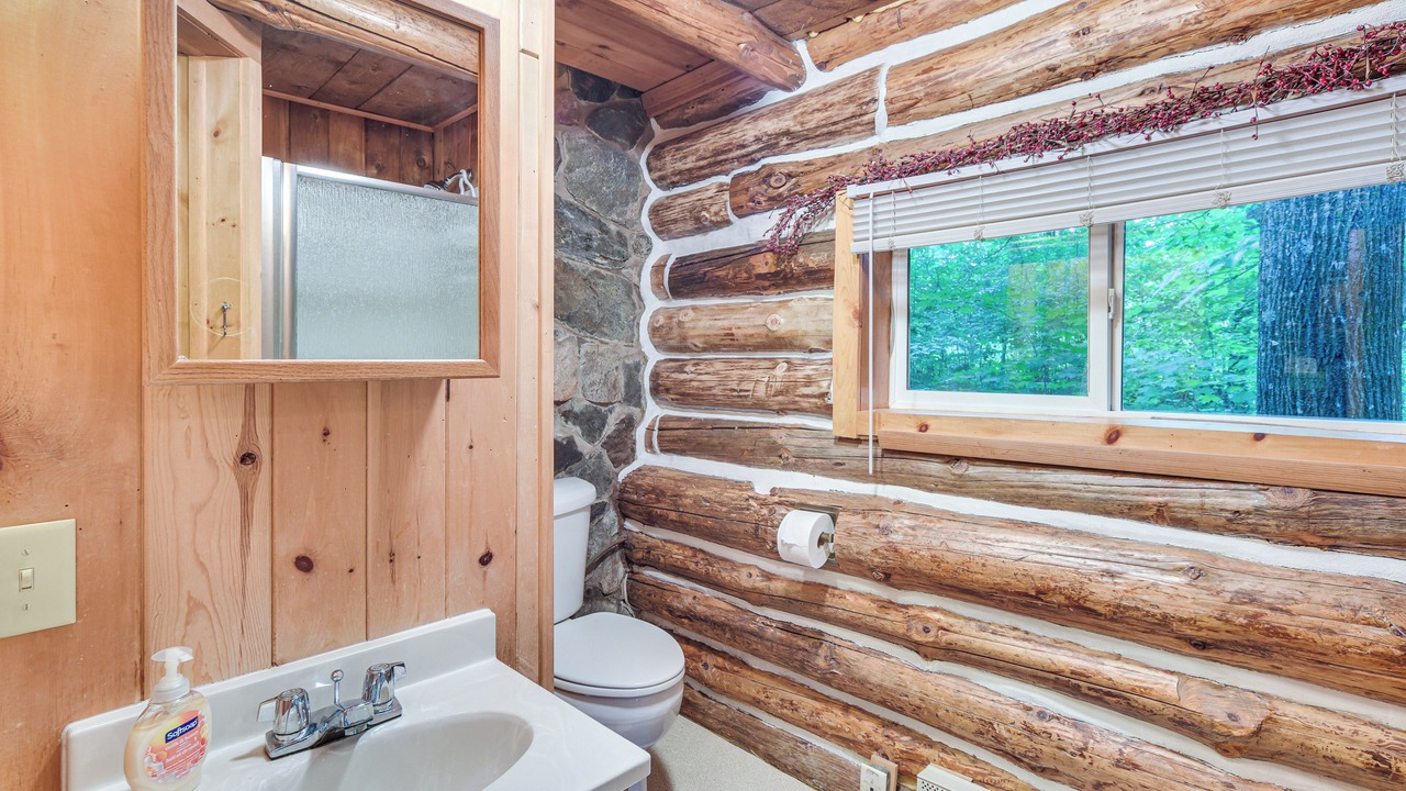 Photo of Bathroom in Glidden