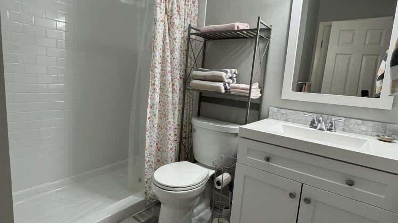 Photo of Bathroom in Hancock