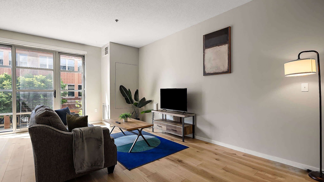 Photo of Livingroom in Mill District